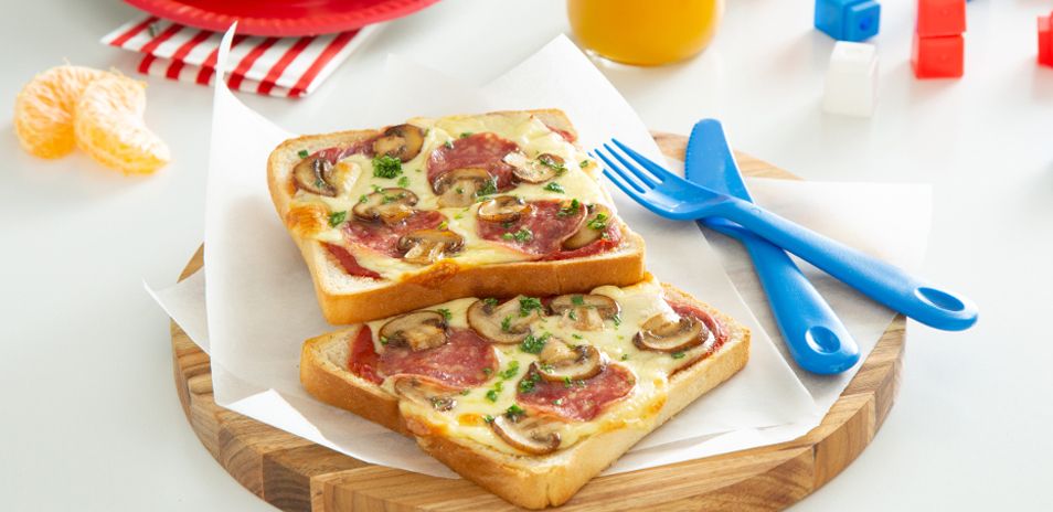 salami and mozzarella sandwich