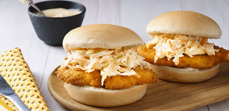 Creamy Chicken and Coleslaw Buns